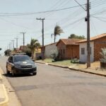 Viatura da Polícia Civil em Novo Gama após prisão por feminicídio